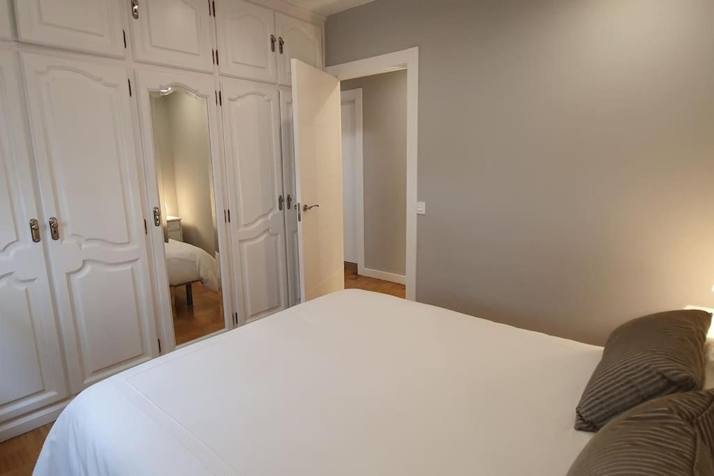גיחון Moderno Apartamento En El Centro. El Carmen Wifi מראה חיצוני תמונה
