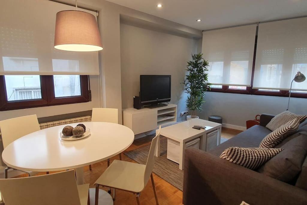 גיחון Moderno Apartamento En El Centro. El Carmen Wifi מראה חיצוני תמונה